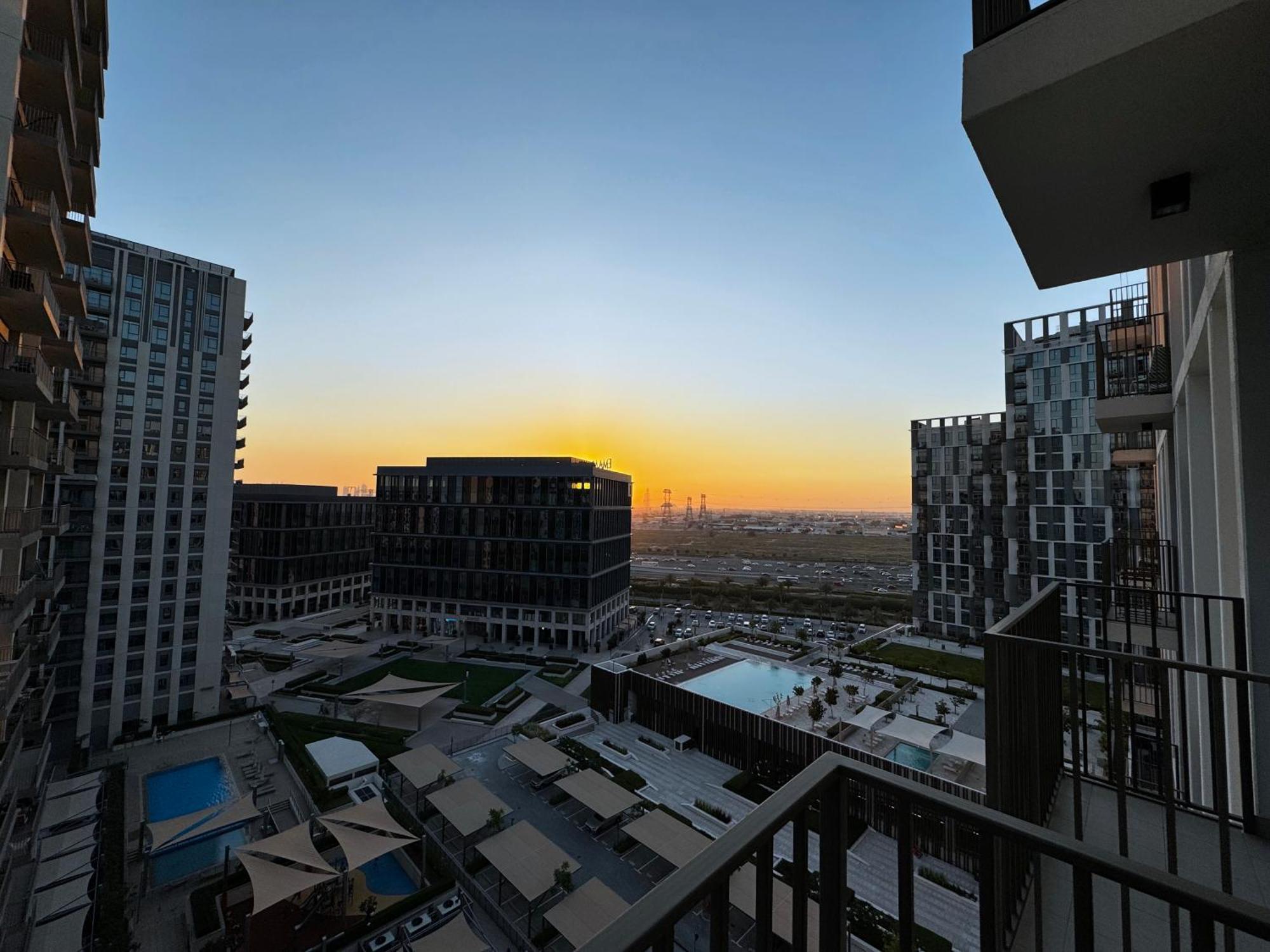 Appartamento Elite Escapes - Socio Stylish 1 Bhk Getaway Dubai Esterno foto